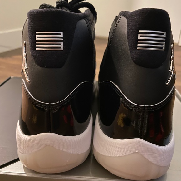 Air Jordan 11 Retro -25th Anniversary “Jubilee” - Picture 4 of 13